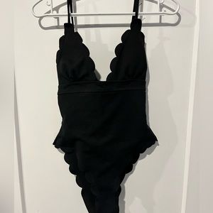 Zaful Scalloped Swimsuit